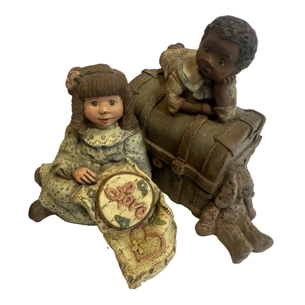Sarah's Attic Resin Figure Boy and Girl with Trunk Forever Friends Signed 1993